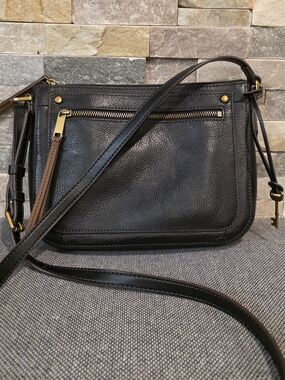 Fossil Black Leather Crossbody with Gold Hardware and Brown Zip Pull